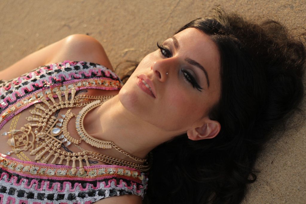 Mariami - A New York based R&B Singer whose Georgian folk influenced music has won the hearts of Americans geotv.ge